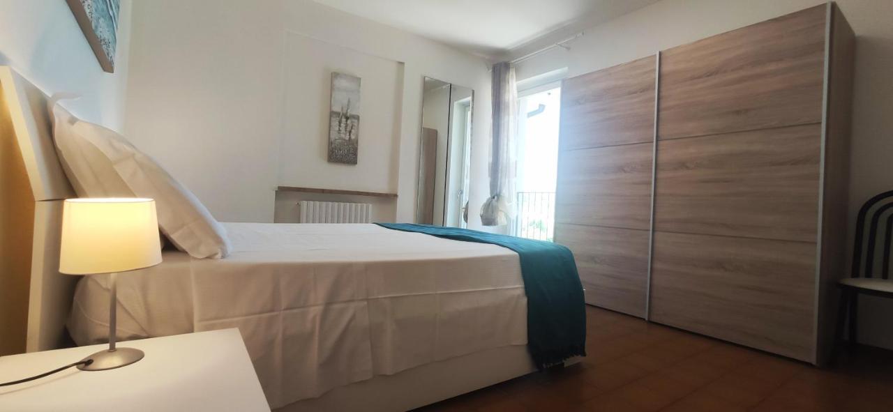 Sara Holiday Rentals Bardolino Exterior photo